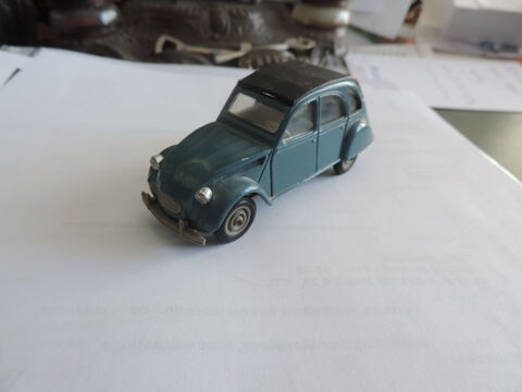 SOLIDO - 2 CV CITROEN - Echelle :  1/43 ème. 12 Albi (81)