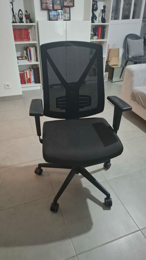 Chaise de bureau Realspace 100 Aulnay-sous-Bois (93)