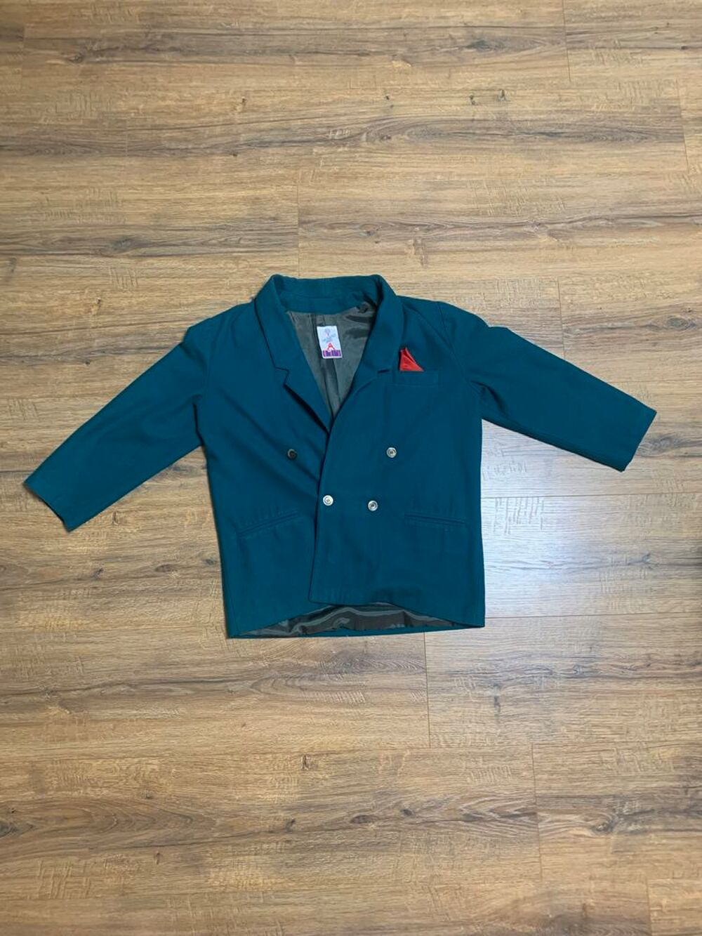 Ensemble veste + jupe femme " Fr&eacute;quence Pari Vêtements