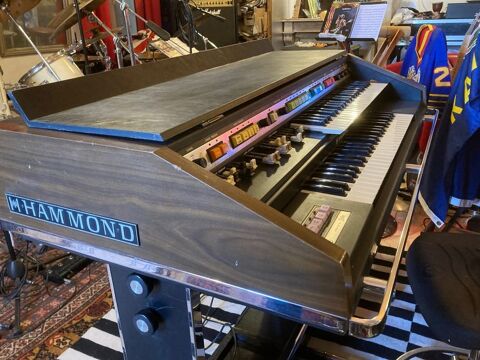 Trs Bel Occasion = ORGUE HAMMOND  B200 1500 gleny (89)