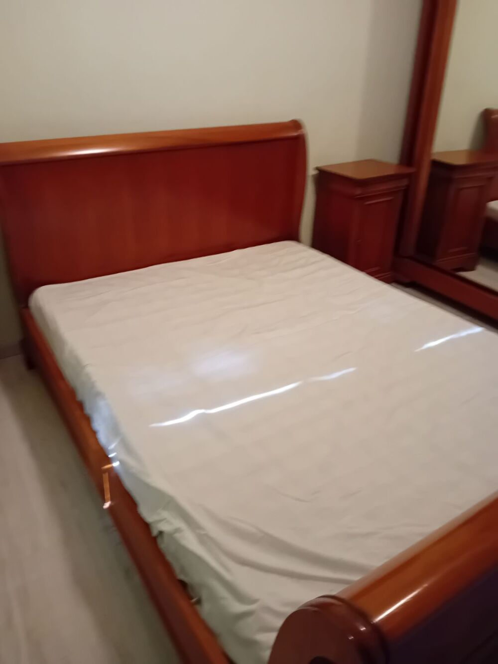 CHAMBRE A COUCHER Meubles