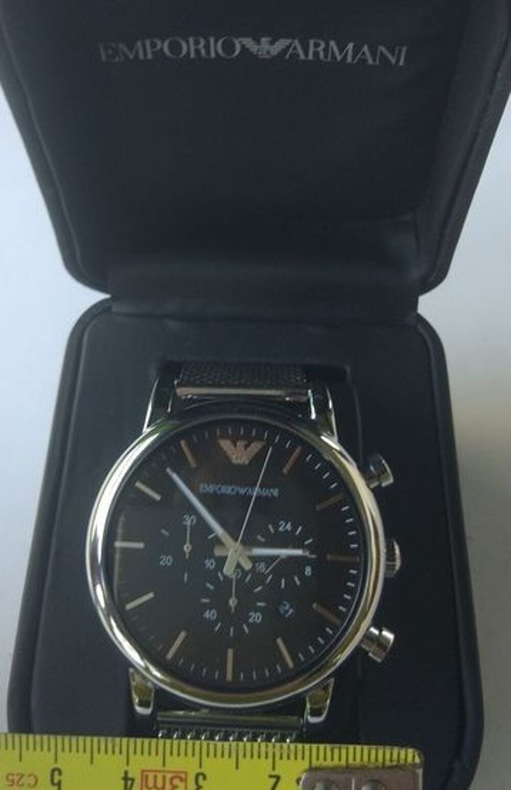 S&eacute;rie Limit&eacute;e INOX : Montre Emporio Armani NEUVE Bijoux et montres