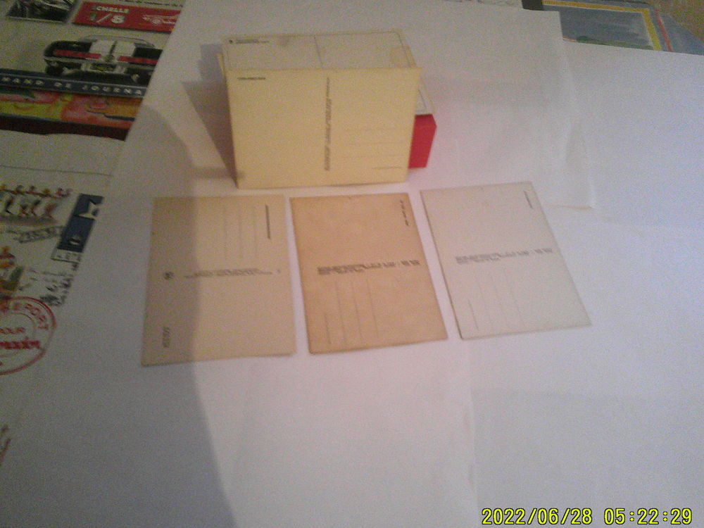 lot de ( 19 ) cartes anciennes de JEAMES DEAN 