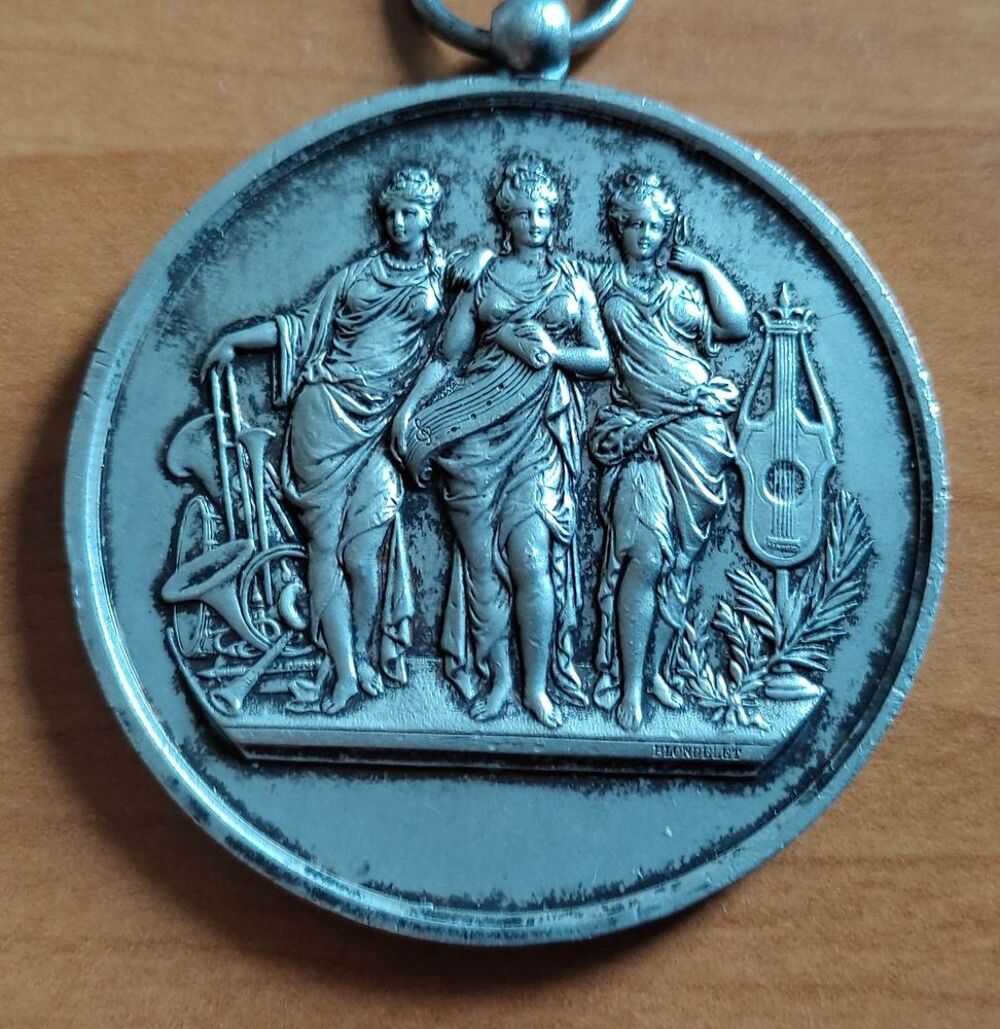 m&eacute;daille par blondelet 