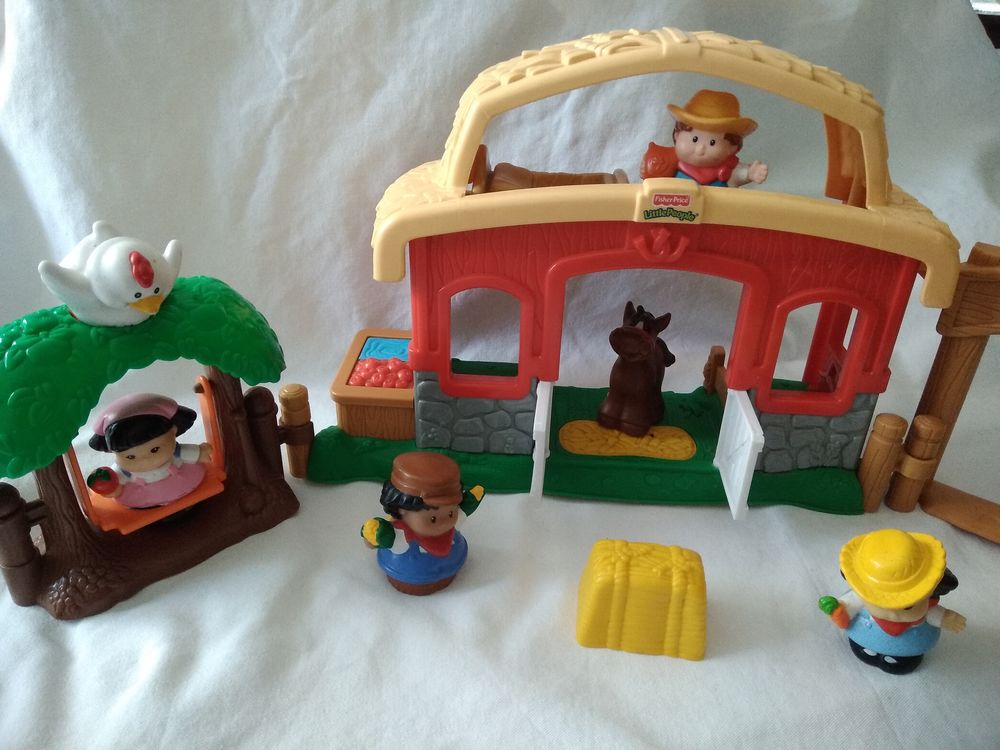 ferme, &eacute;curie et aire de jeux fisher price Jeux / jouets