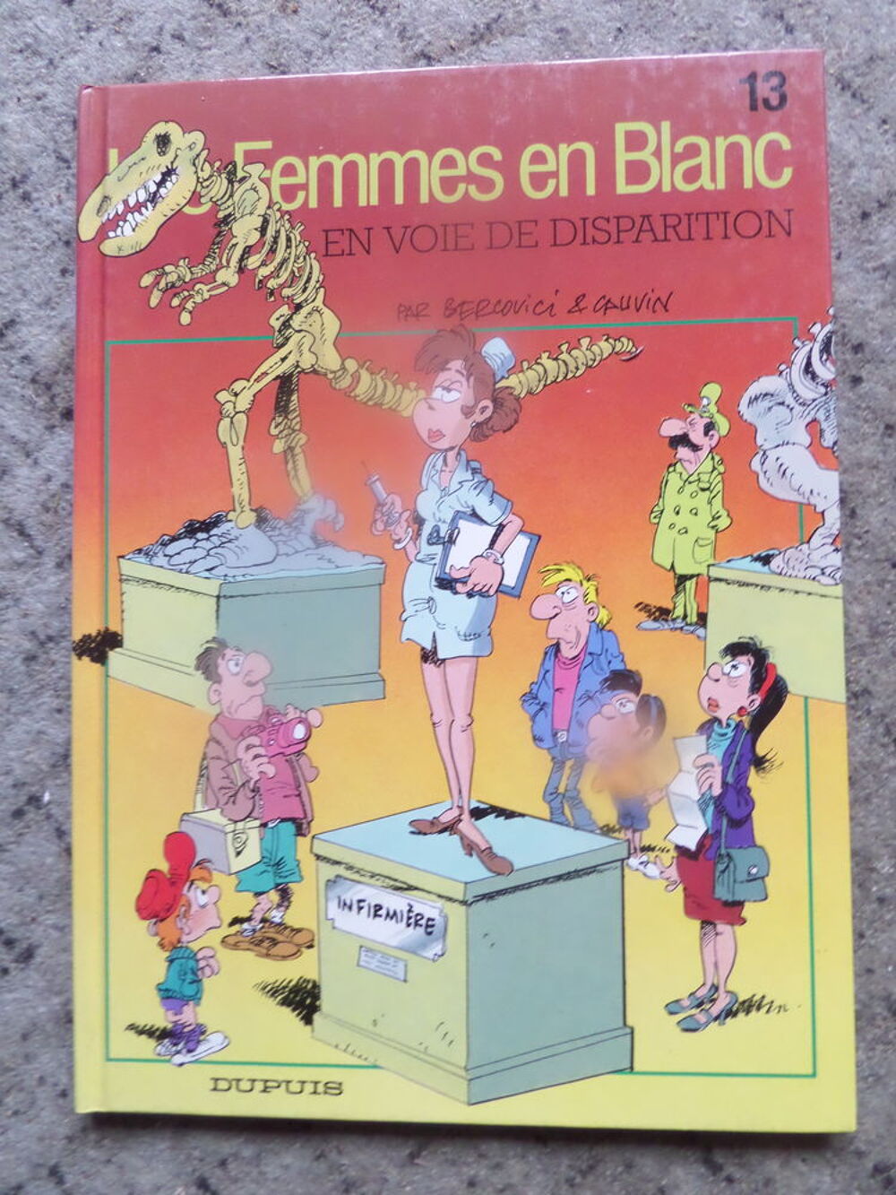 6 bandes dessin&eacute;es LES FEMMES EN BLANC Livres et BD