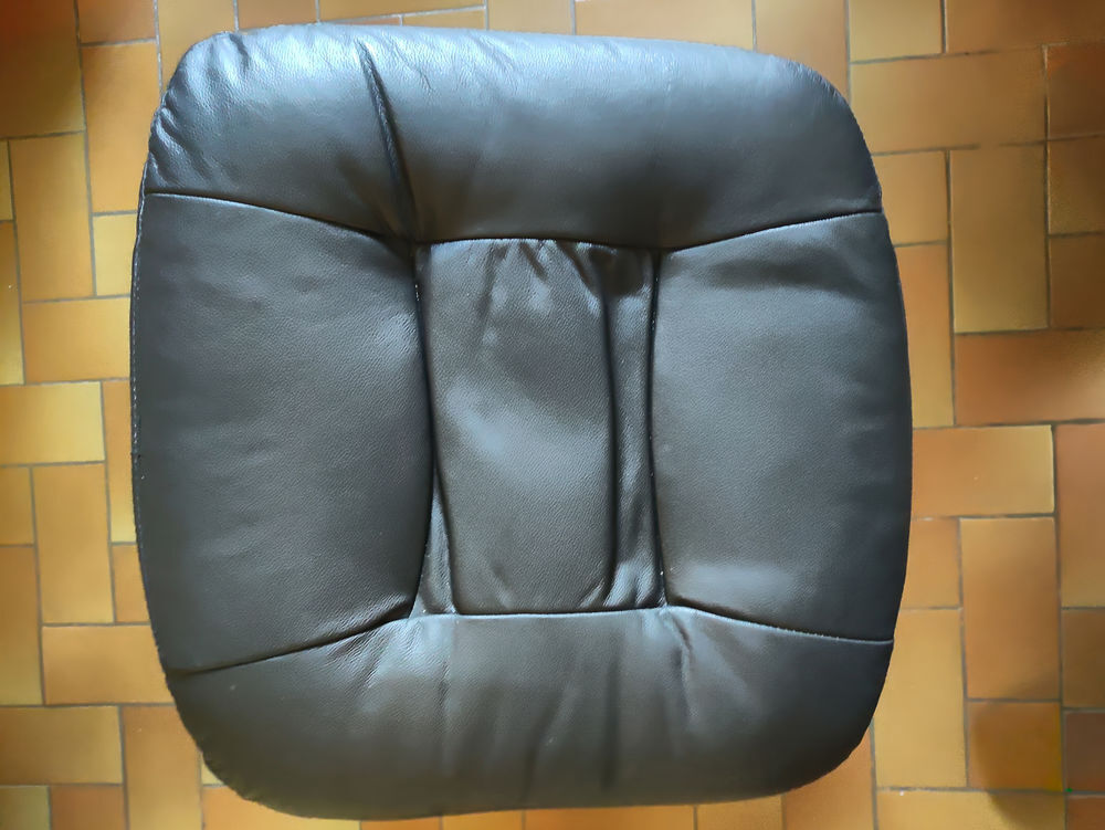 FAUTEUILS DE RELAXATION AVEC REPOSE PIEDS Meubles