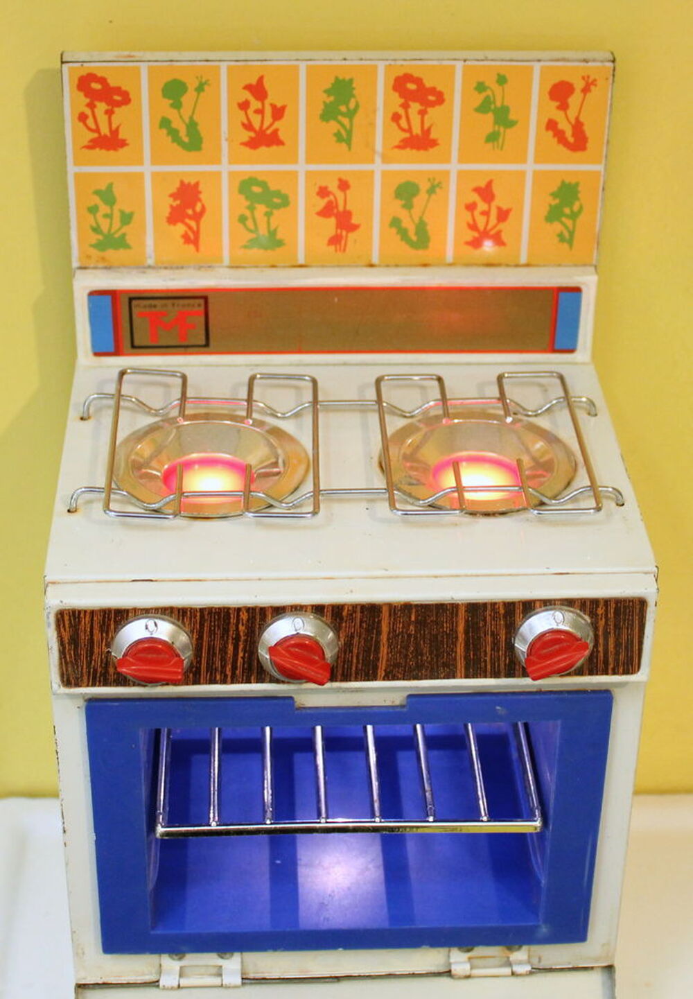 Cuisini&egrave;re &eacute;lectrique TMF dinette poup&eacute;e vintage 60 -70 Jeux / jouets