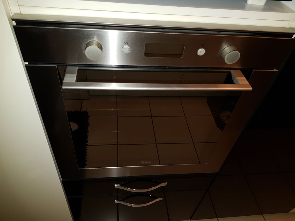 Four Whirlpool Electroménager