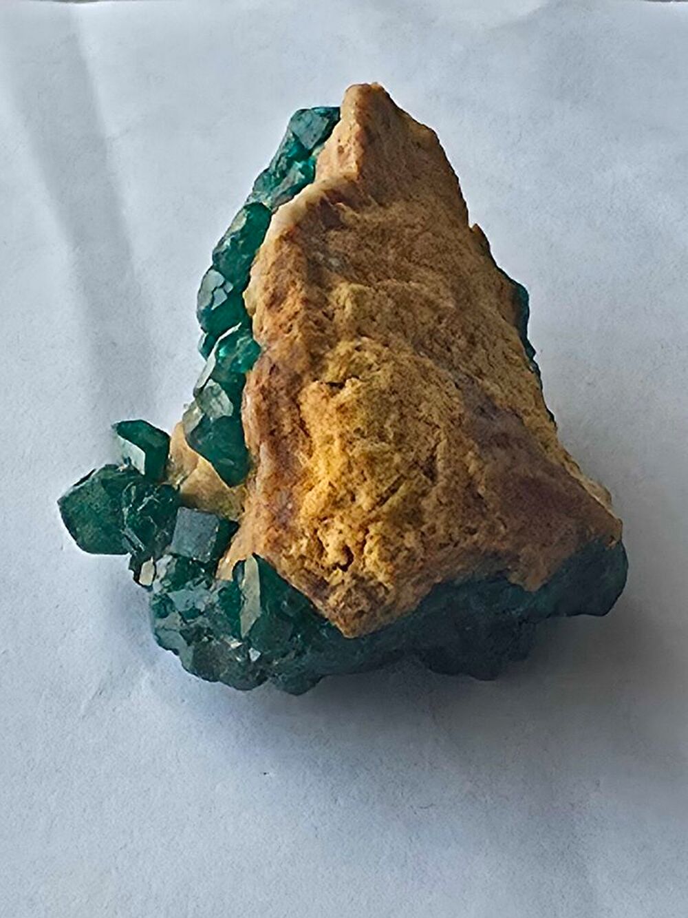 Dioptase sur Matrice du Katanga(RDC)-40g-Collection 