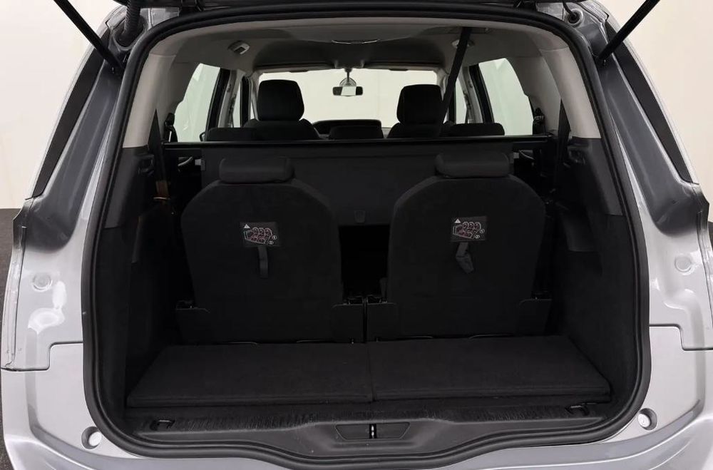 C4 Spacetourer CITROEN C4 GRAND SPACETOURER 1,2L 131cv EAT8 FEEL 7 PLACES 2022 occasion 55100 Verdun