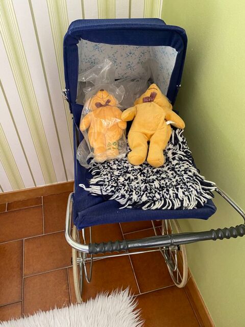 Landeau poupe 50 Saint-Privat-des-Vieux (30)