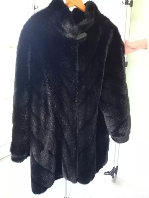 Manteau en Fourrure T.46/48 30 Saint-Dizier (52)
