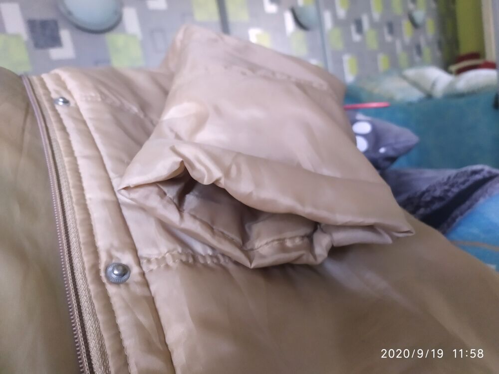 veste matelass&eacute; beige carla faustini Vêtements