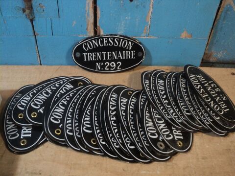 Ancienne Plaque �maill�e Concession Trentenaire 32 Loches (37)