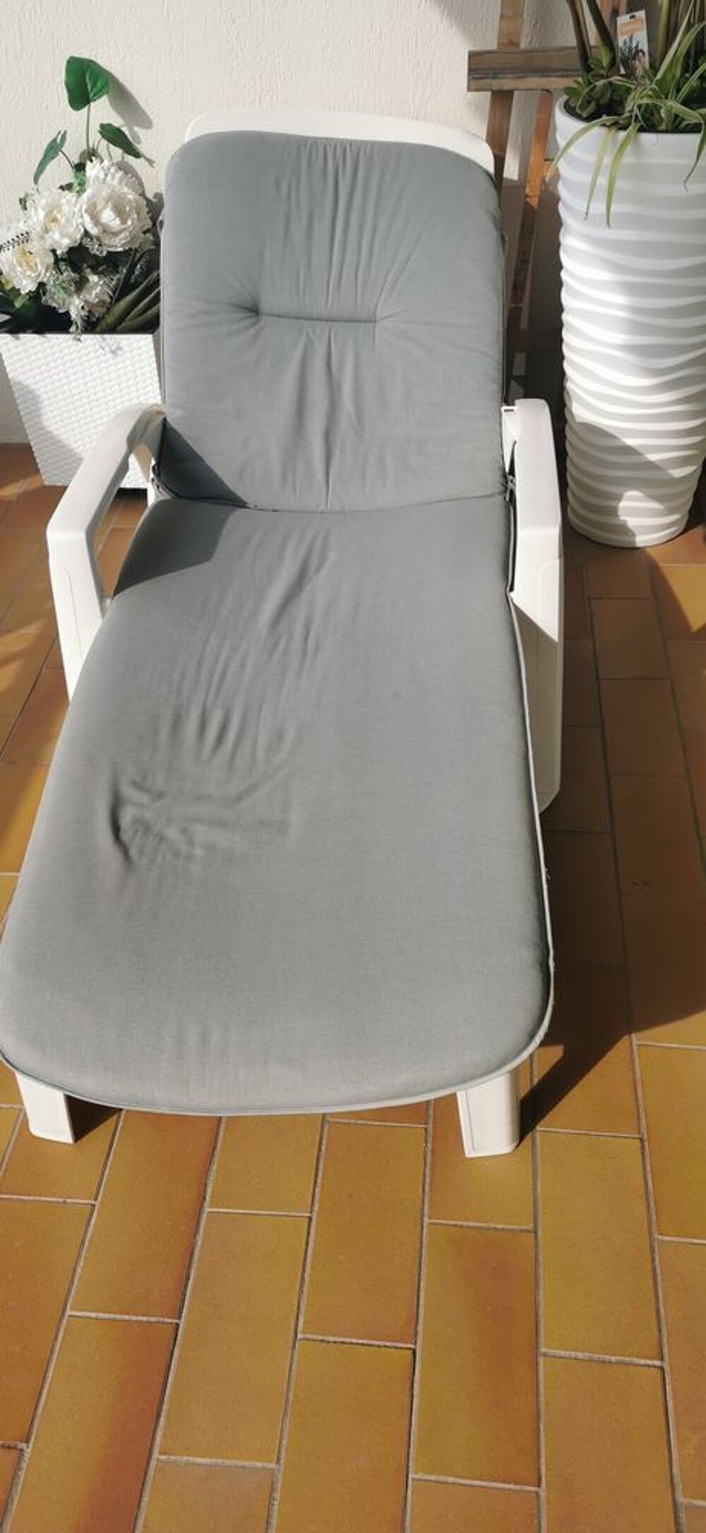 Chaise longue Relax et 2 chaises de jardin Jardin
