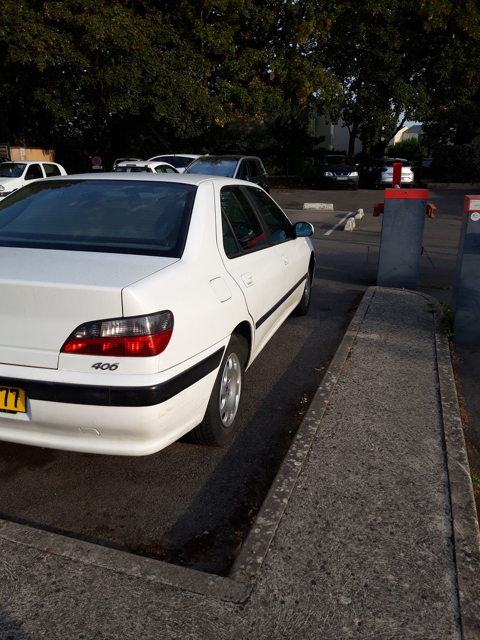 Peugeot 406 1.8i SR