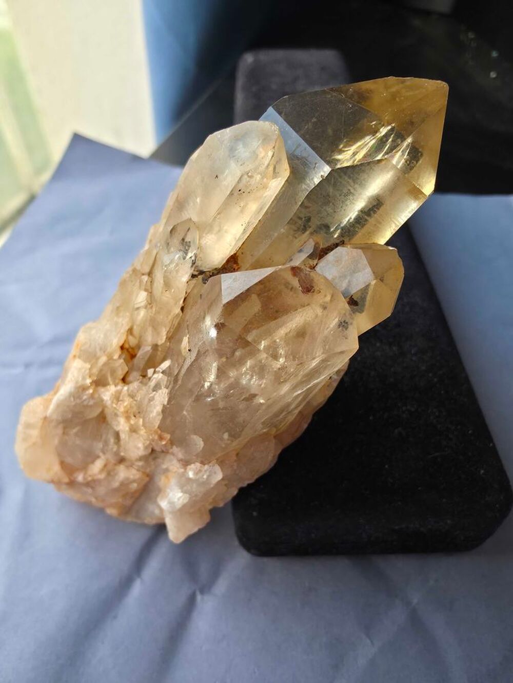 Pierre de Citrine Naturelle-Sp&eacute;cimen 180g 