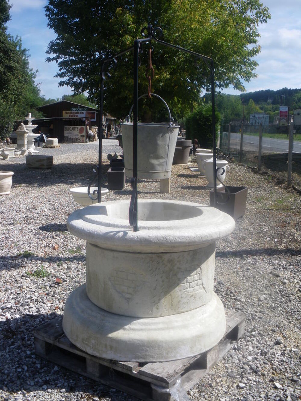 Puits en pierre Décoration