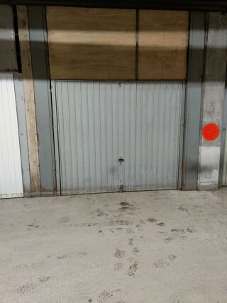  Parking / Garage � louer 18 m�