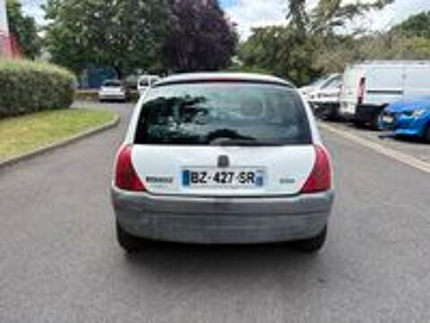 Clio II CLIO SOCIETE 1.9 D - 55 2000 occasion 95610 &Eacute;ragny