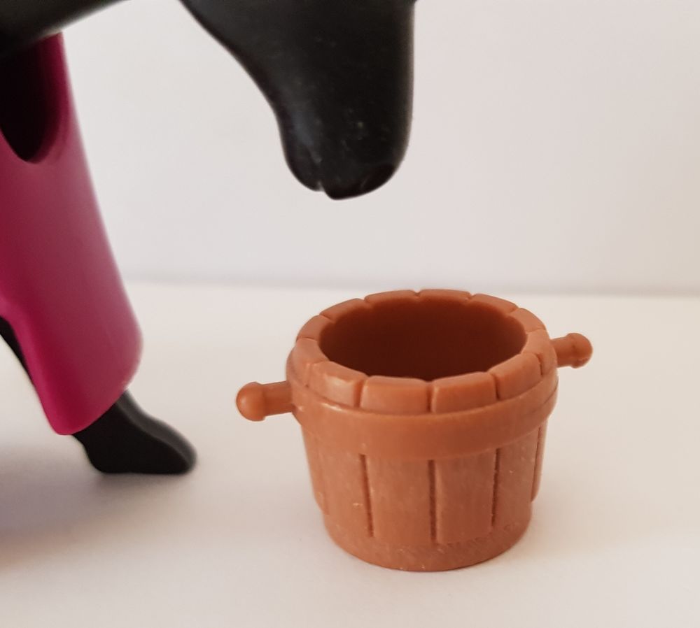 Playmobil seau 0.20 euro
Jeux / jouets