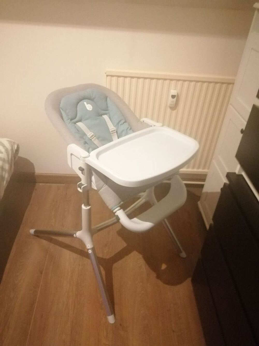 chaise haute BABYMOOV Slick 2 en 1 . Mobilier enfants