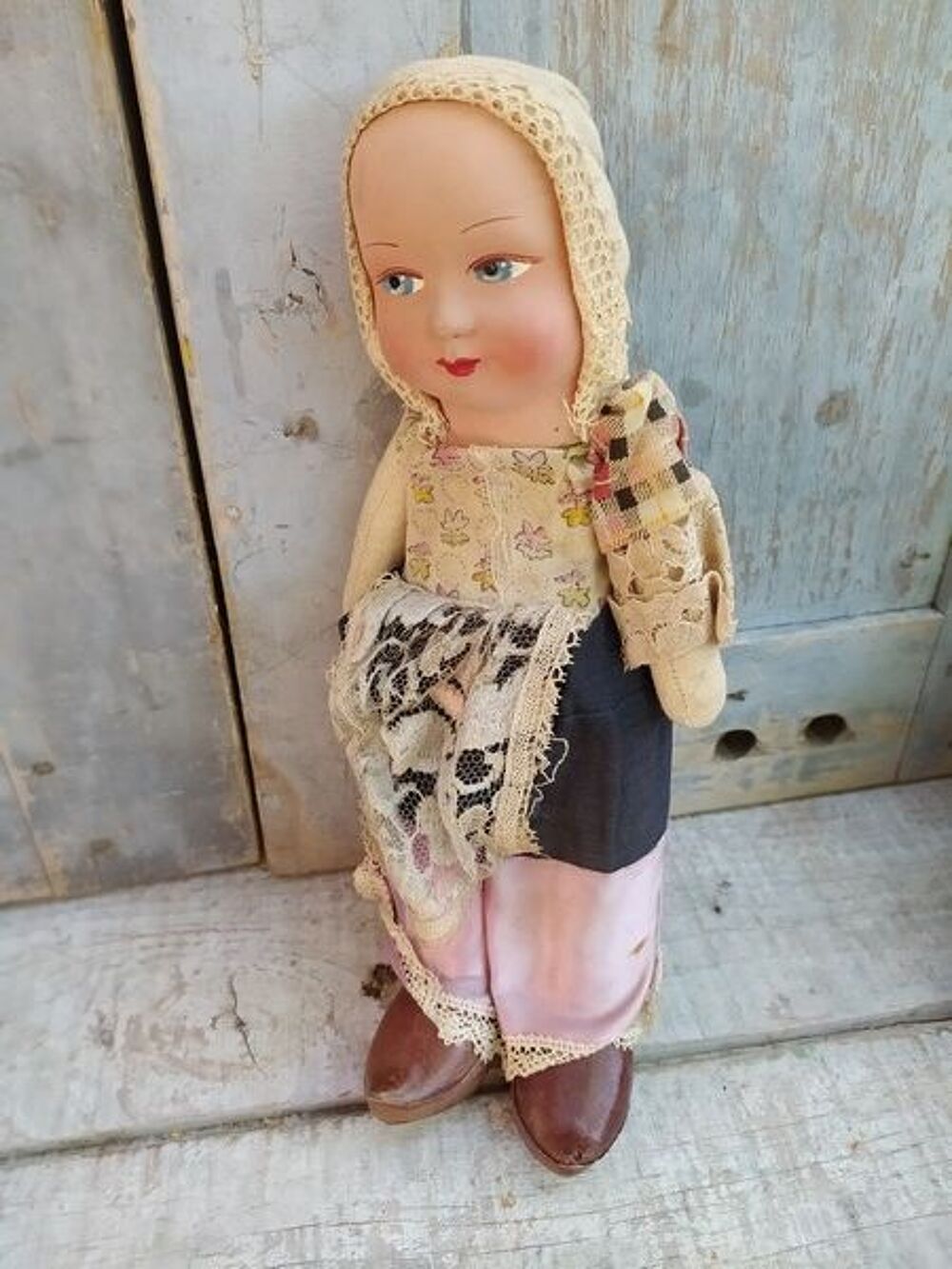 Ancienne Poup&eacute;e Chiffon T&ecirc;te Carton Bouilli 
