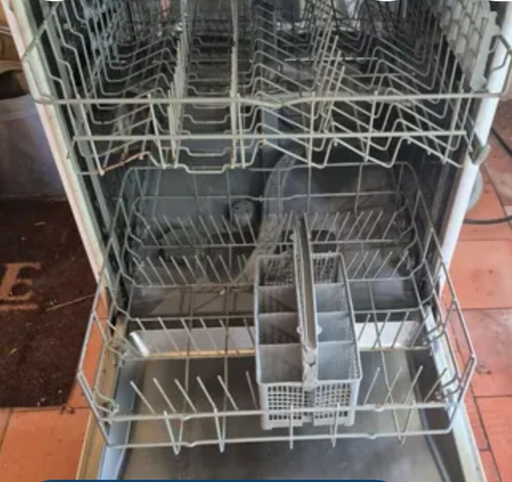 Lave vaisselle BOSCH 12 couverts Electroménager