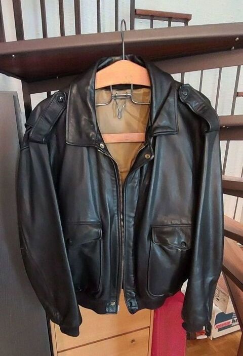 Blouson en cuir noir   Creeks   Flight Coat 120 Fosses (95)