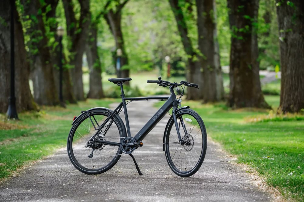 velo NCM C7 taille M 36v 504 watt Vélos