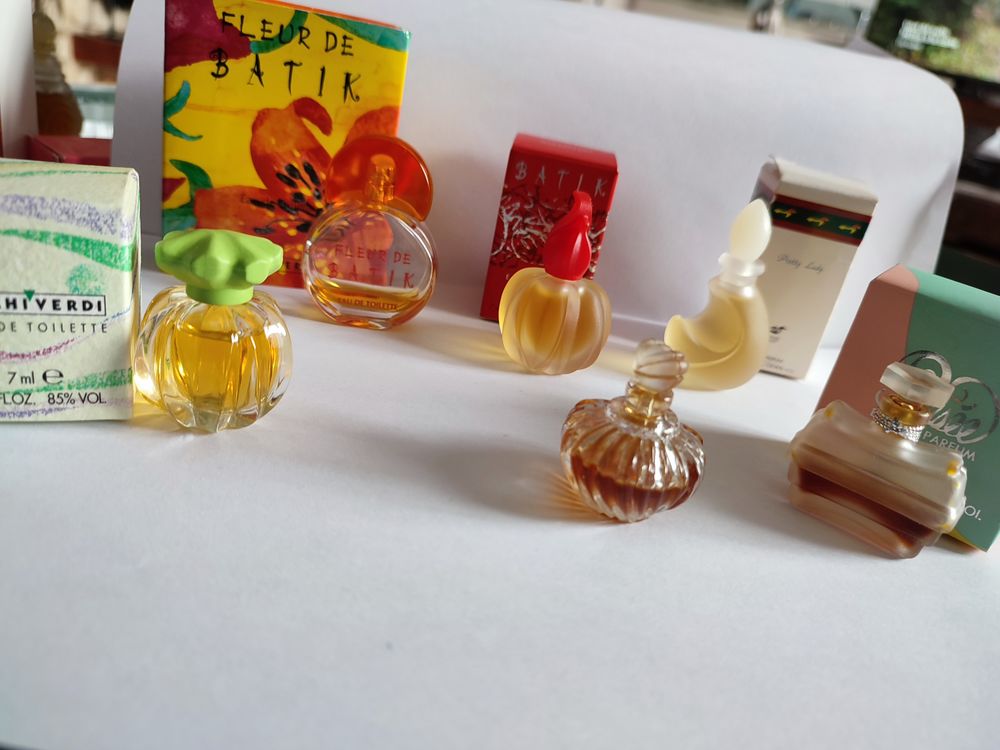 Miniatures de parfum Fortune Dyck et Occhiverdi 