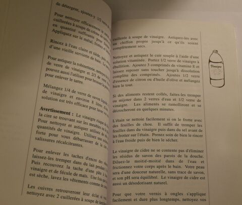 Le Livre du Vinaigre - Emily Tracker 1995 5 Roissy-en-Brie (77)