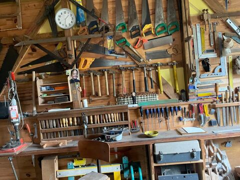 Outils et machines 0 La Neuville-au-Pont (51)