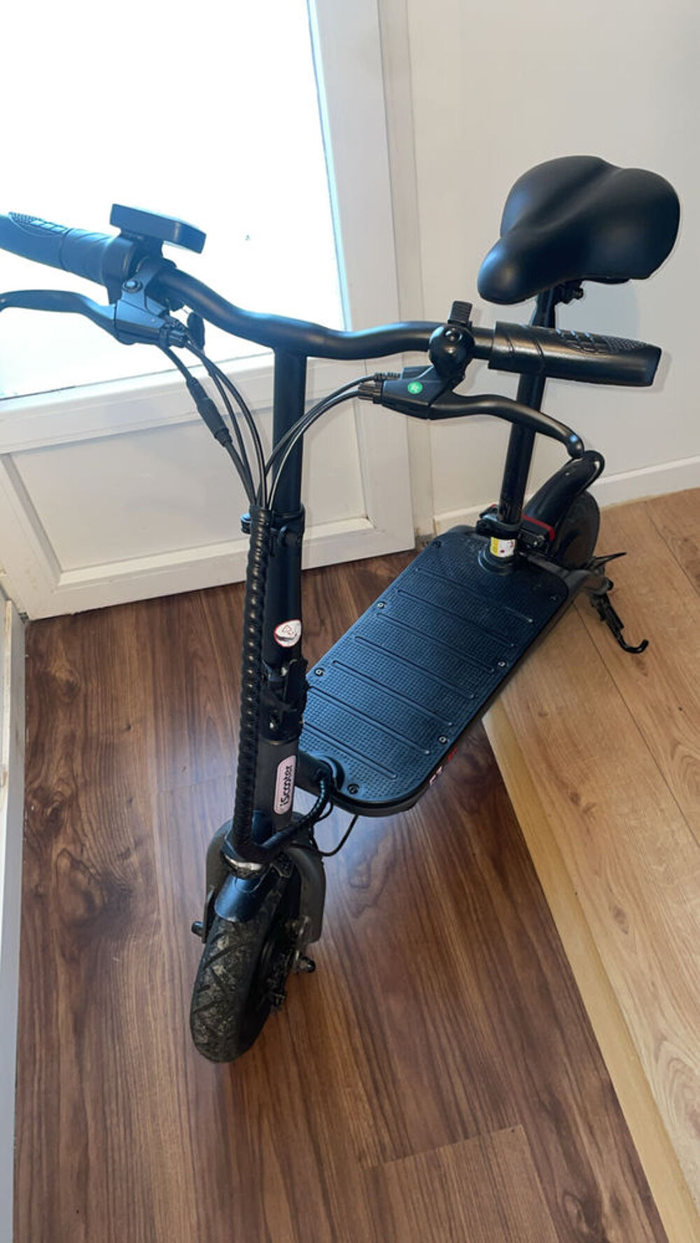 Trottinette &eacute;lectrique Sports