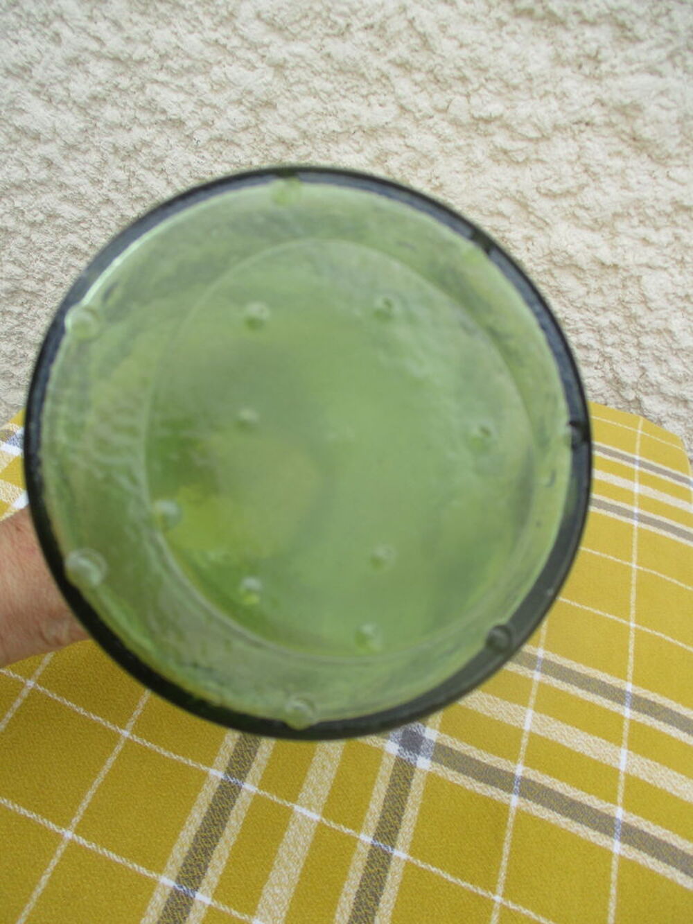 Vase Design en Verre Vert de 18,5 cm de Haut - Vintage Décoration
