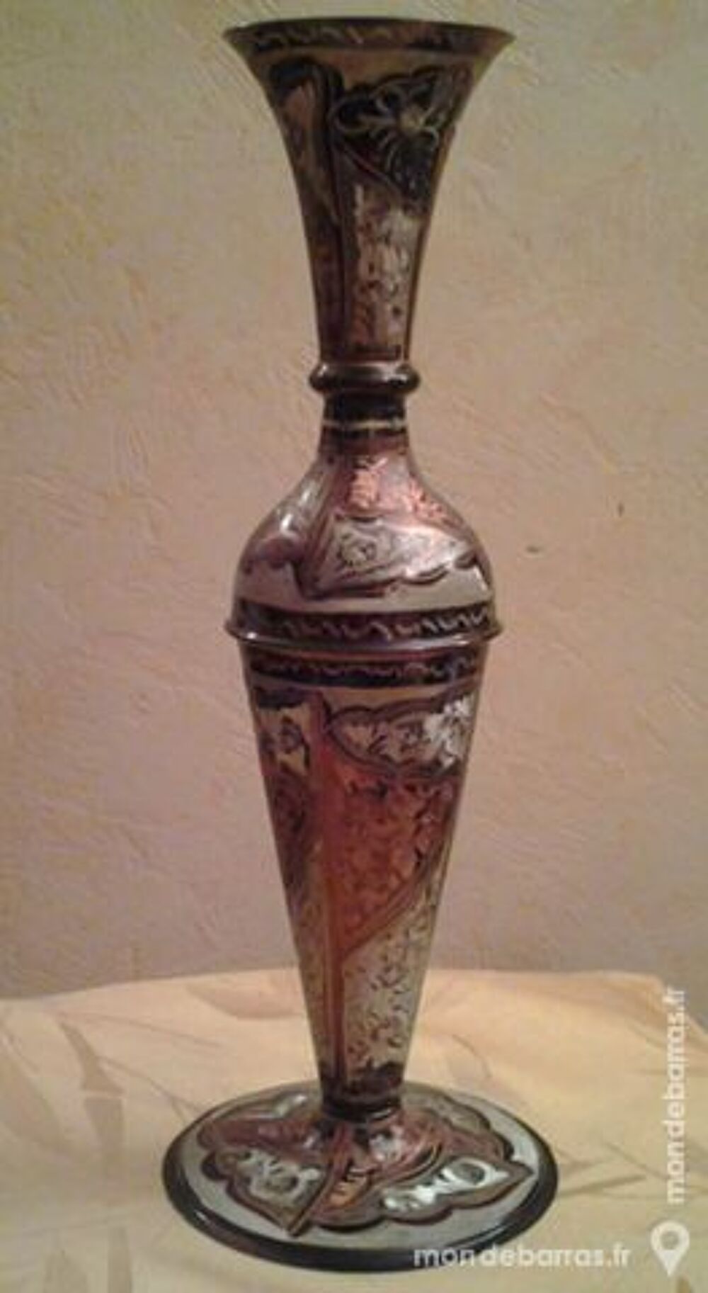 Vase soliflore cuivre martele finementcisele 29 cm Décoration