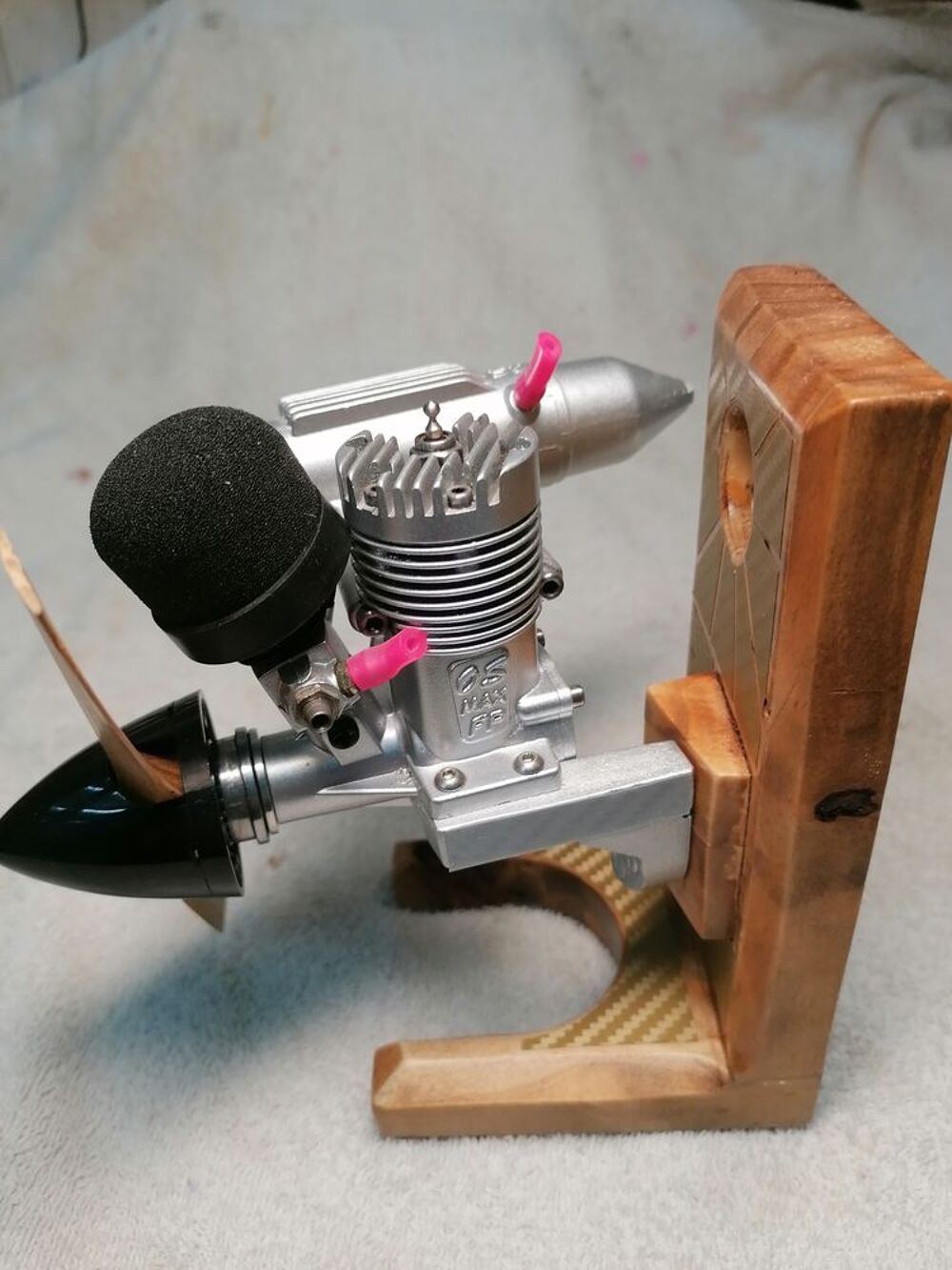 - MOTEUR AVION EN COUPE. Jeux / jouets