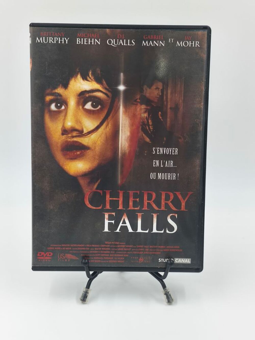Film DVD Cherry Falls en boite DVD et blu-ray