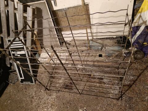 PORTE BOUTEILLE METALLIQUE DOUBLE 10 Chaumont (52)