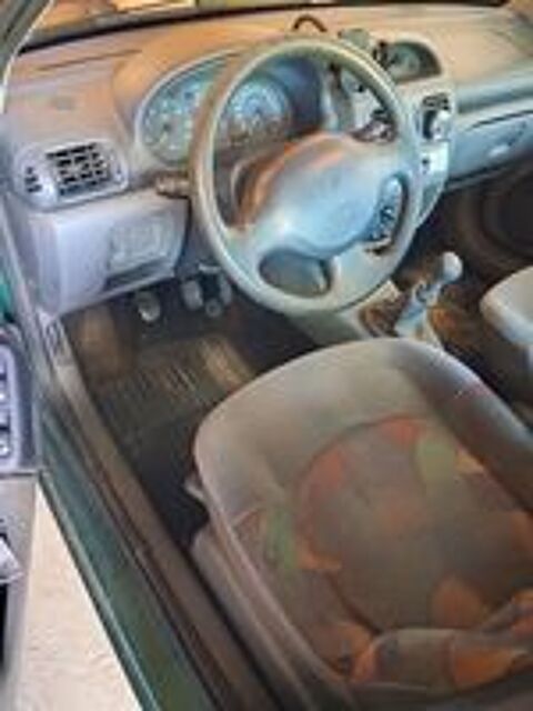 Clio II Clio 1.9 DTI RXE occasion 33650 Saint-Selve