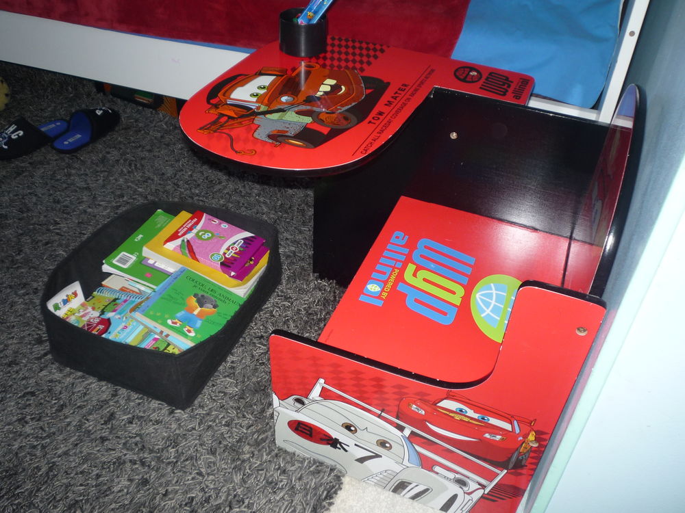 bureaux enfant mc queen Mobilier enfants