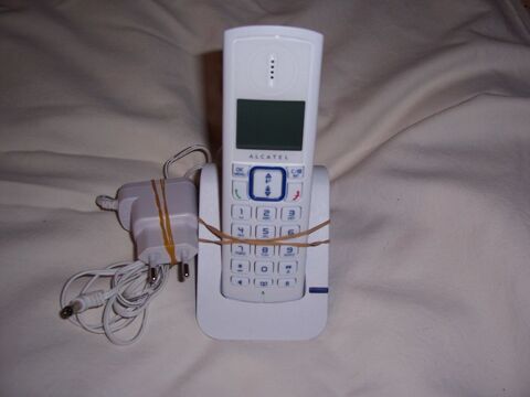 TELEPHONE ALCATEL A GROSSE TOUCHE NEUF 10 Soullans (85)