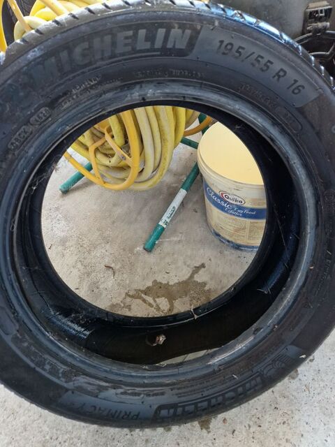 2 pneus Michelin 100 Belfort (90)