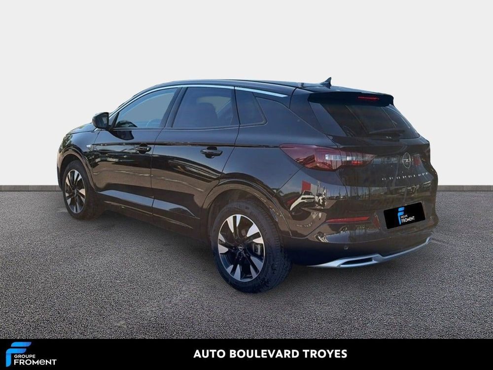 Grandland 1.5 Diesel 130 ch BVA8 Elegance Business 2022 occasion 10600 La Chapelle-Saint-Luc