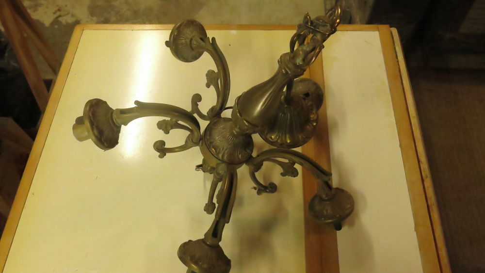 Lustre &agrave; suspension M&eacute;tal Bronze Dcoration
