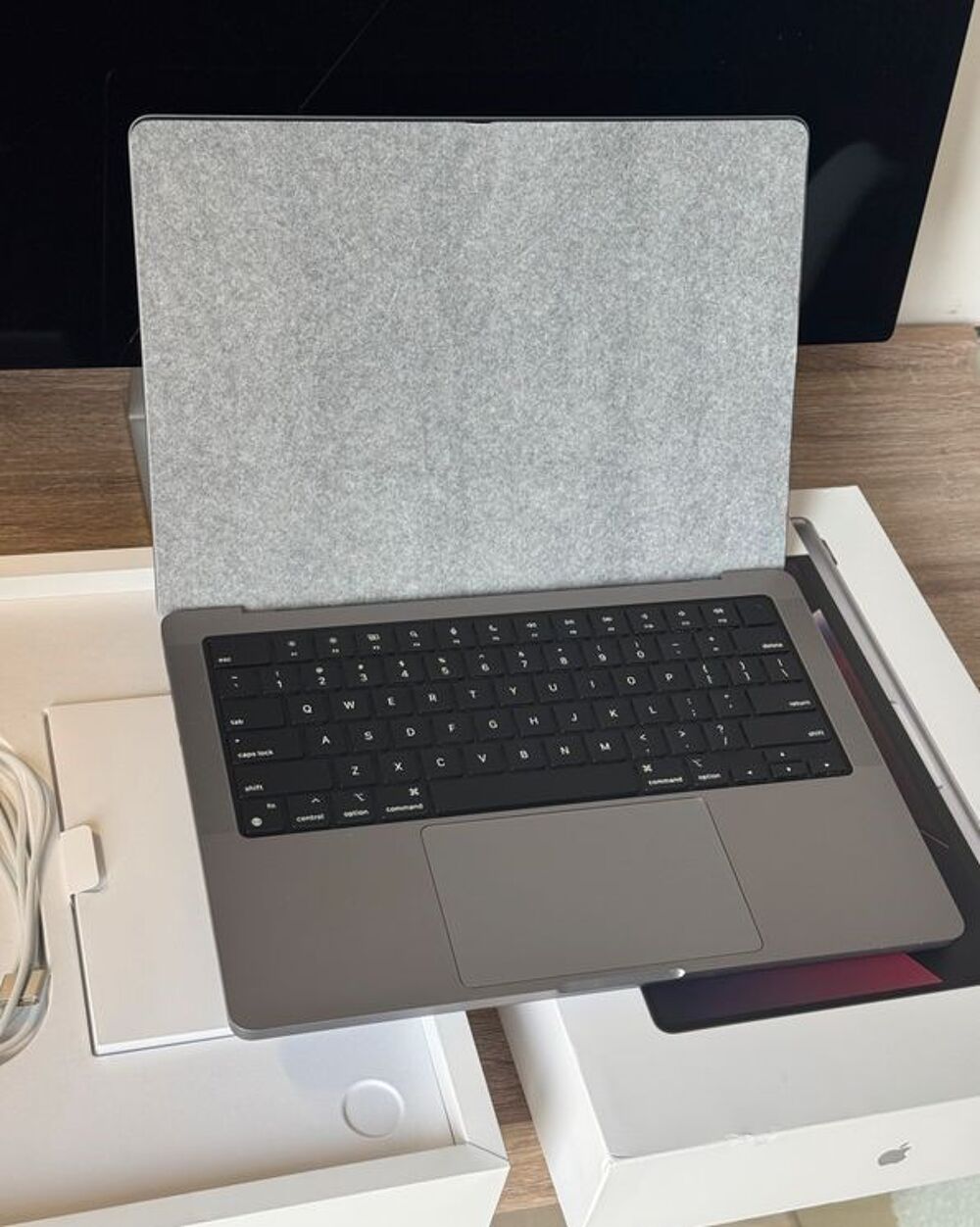 Ultra puissant Macbook Pro M2 MAX de 2023 Matériel informatique