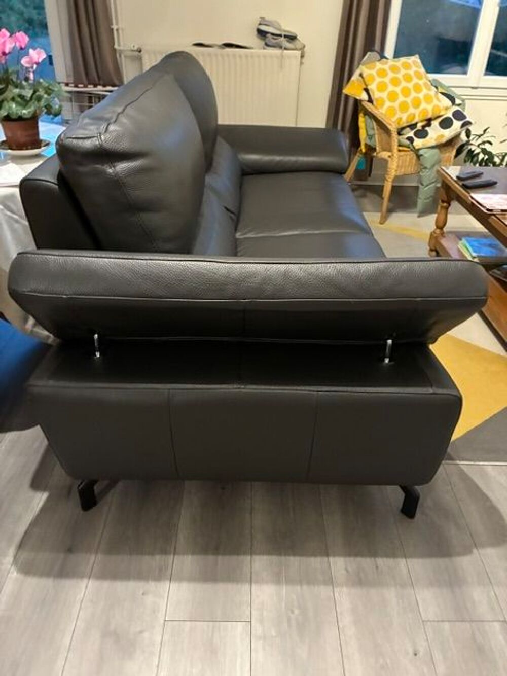 Superbe canap&eacute; cuir Poltronesofa 3 places mod&egrave;le CEROSA Meubles