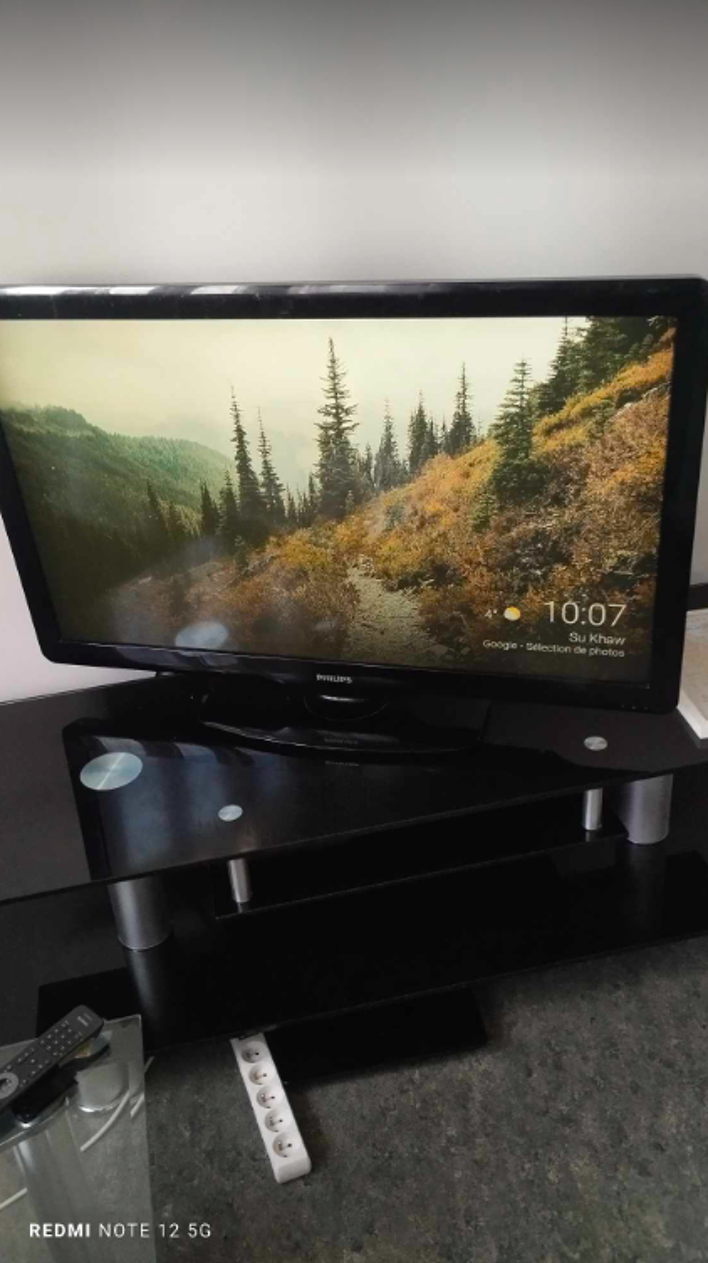 "TV Philips &eacute;cran plat 40 pouces en parfait &eacute;tat" Photos/Video/TV