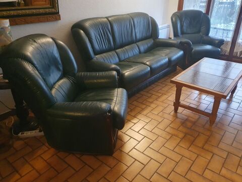 Canapé en cuir vert 3 places + 2 fauteuils  750 Saint-Vincent-de-Tyrosse (40)